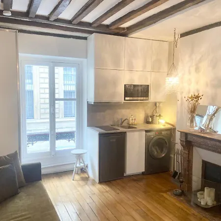 Electra Mini-studio Apartment